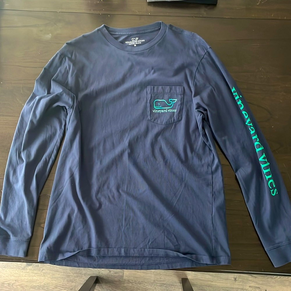 Mens long sleeve vineyard vines shirt size medium
